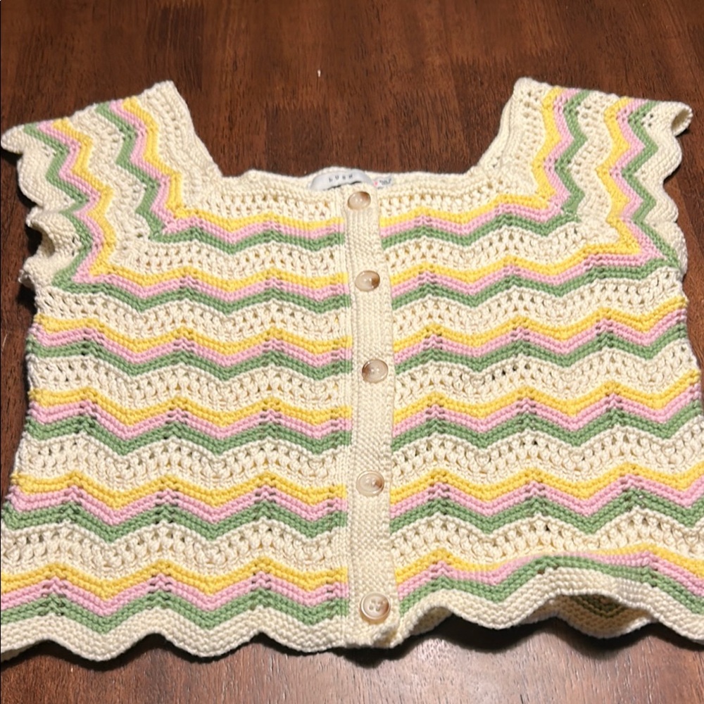 LUSH small Colorful Knit Button-Up Top
